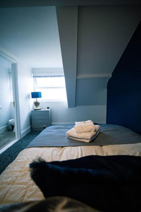 The Beach Suite - Top Floor With Easy Invest Lowestoft Exteriér fotografie