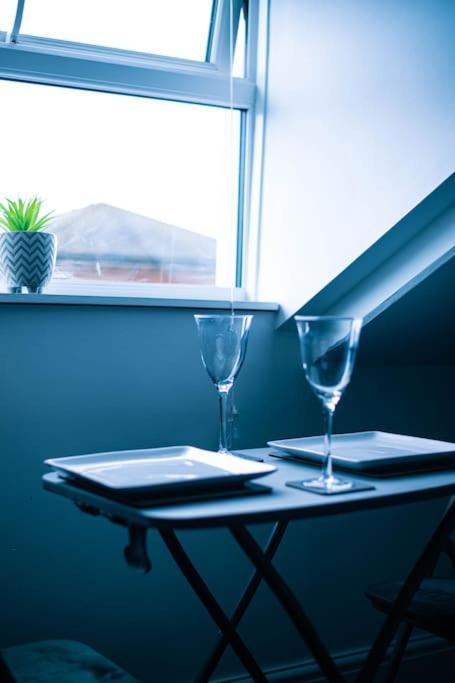 The Beach Suite - Top Floor With Easy Invest Lowestoft Exteriér fotografie